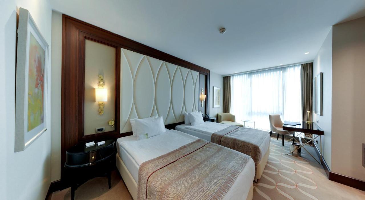 Elite World Grand Basin Ekspres Istambul
